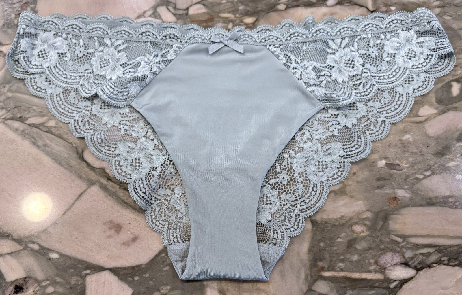 NEW Victoria Secret Dream Angels Lace Trim Cheeky Panty – Sage Dust – XL