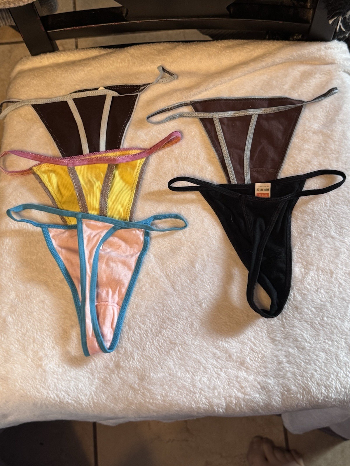 5 Pack Womens Thongs Panties Bundle Yellow Peach Black Brown Size S NEW
