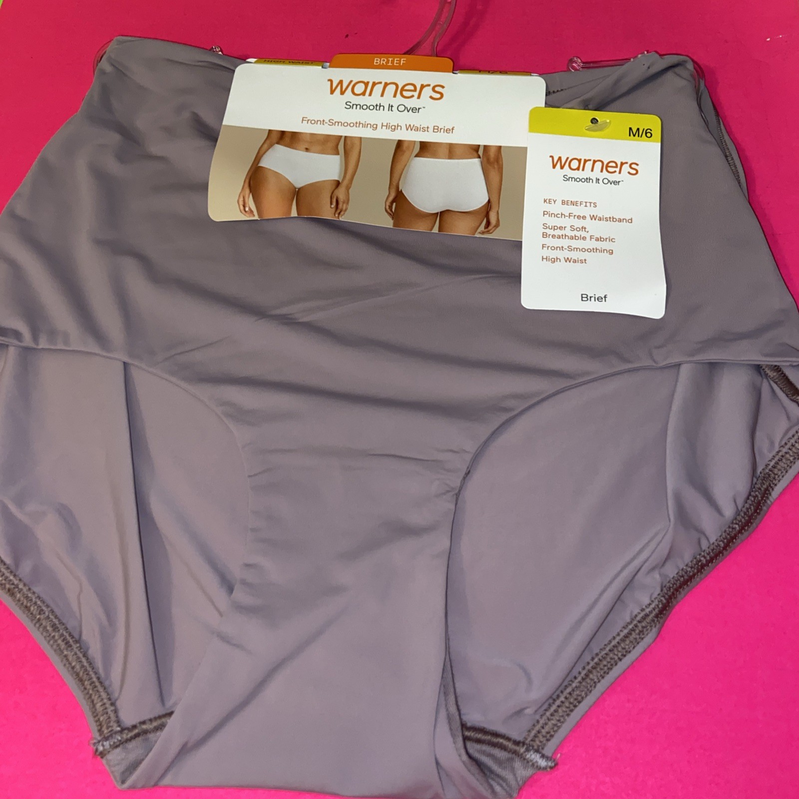 WARNERS VERY PALE PURPLE SMOOTH IT OVER BRIEF PANTIES / MEDIUM / SIZE 6