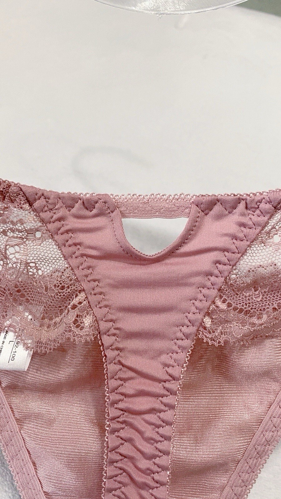 US-S, M/JP-L Japanese Brand Floral Embroidered Lace Ruffle Nylon Thong Panty
