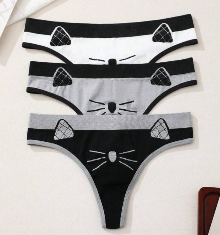Women’s Kawaii Cartoon Cat Print Seamless Mid-Rise Thong Panty 3 Pack Medium M