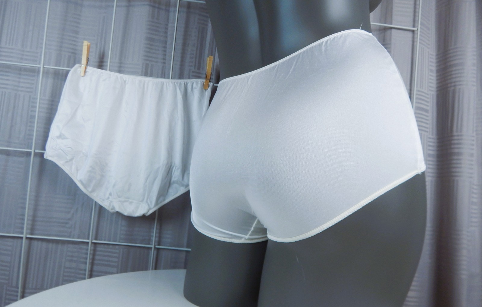 Lot of 2 Sears Vintage White Nylon Full Coverage Silky Size 8 Hips (41-42)