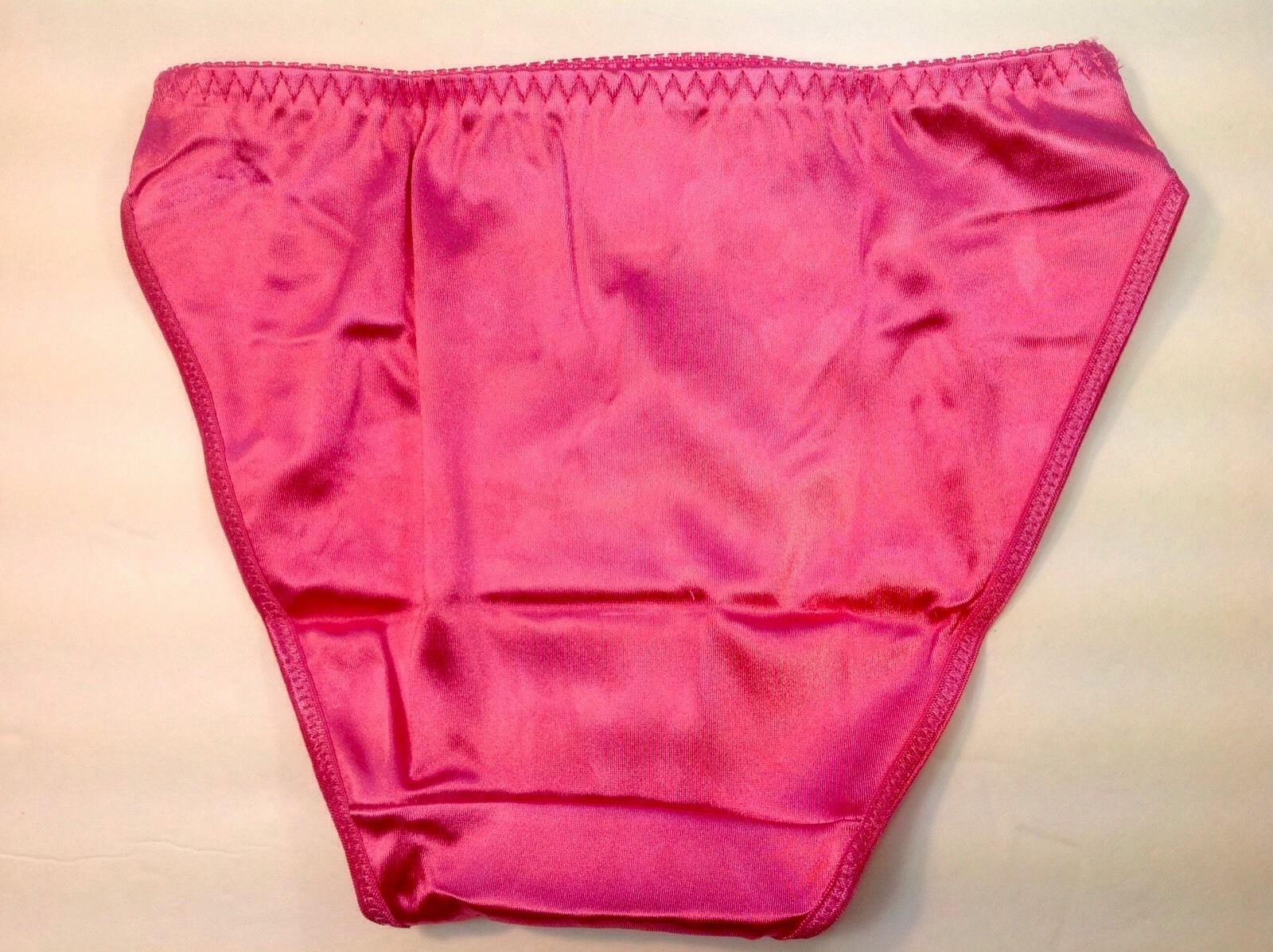 Women Panties,Bikinis”Eva Cervantes”Size S. Red Carmine Satin FloralW/decoration
