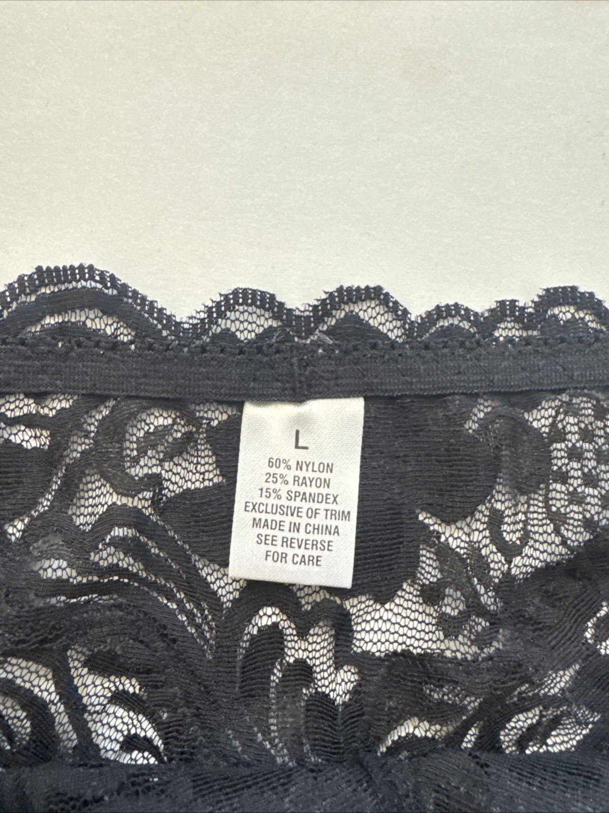 Frederick’s of Hollywood Y2K Mesh Black Lace Bra Set Lingerie Sz Large