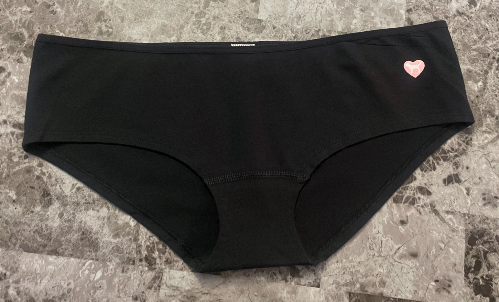 NWT VICTORIA’S SECRET PINK M BLACK DOG HEART LOGO VINTAGE RARE HIPSTER PANTIES