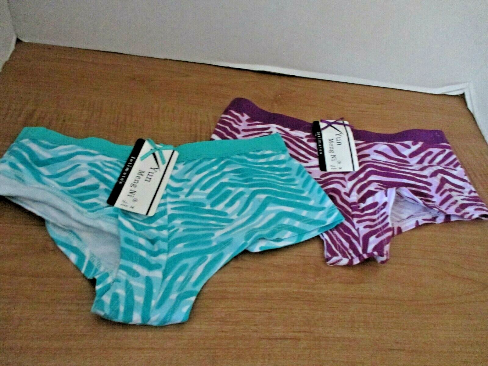 YUN MENG NI~Lot of 2 HIPSTER BIKINI PANTIES~Green & Purple~Women’s Medium~NWT