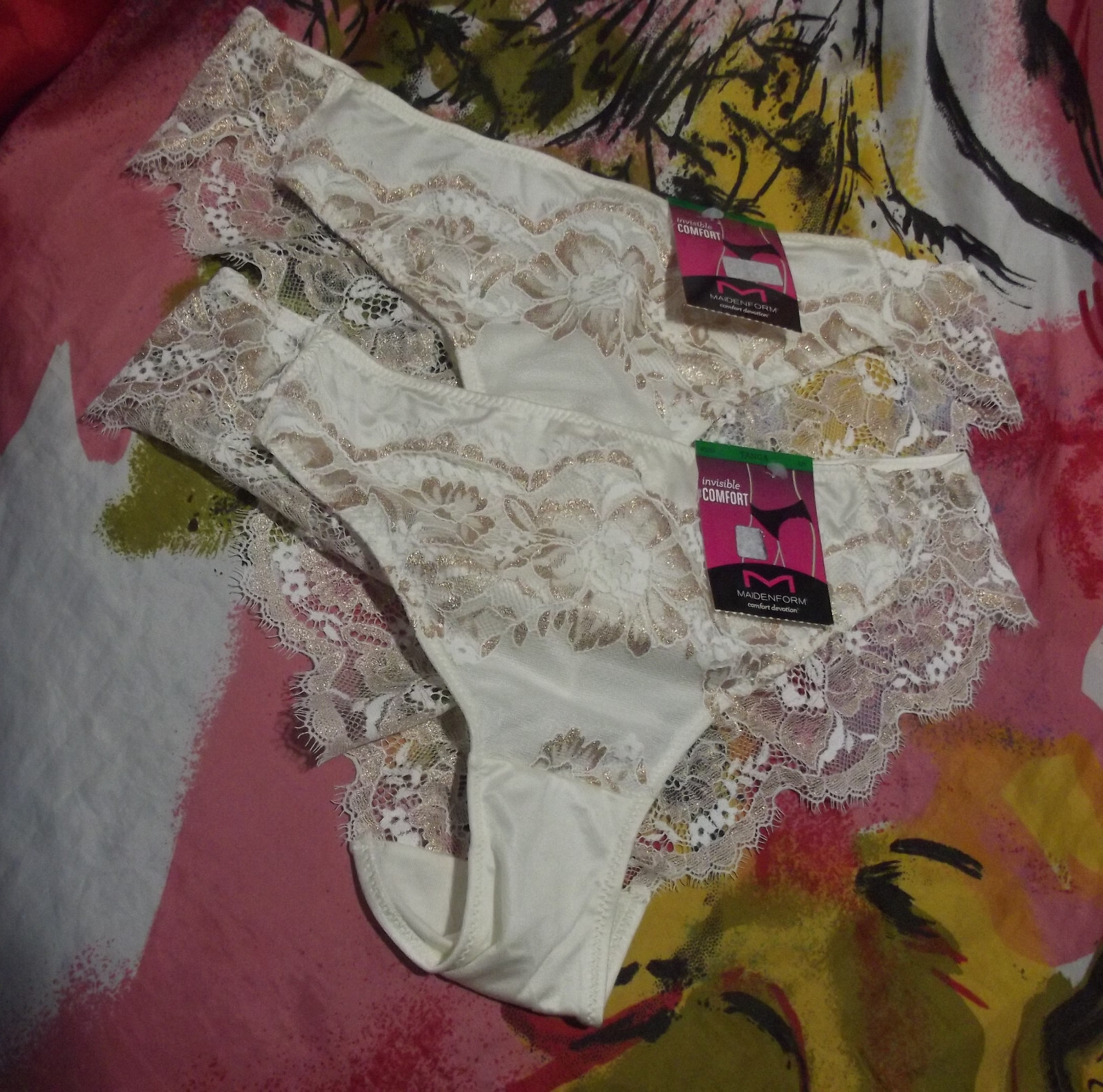 2 NEW MAIDENFORM COMFORT DEVOTION 40159 AB2D TANGA PANTIES L/7