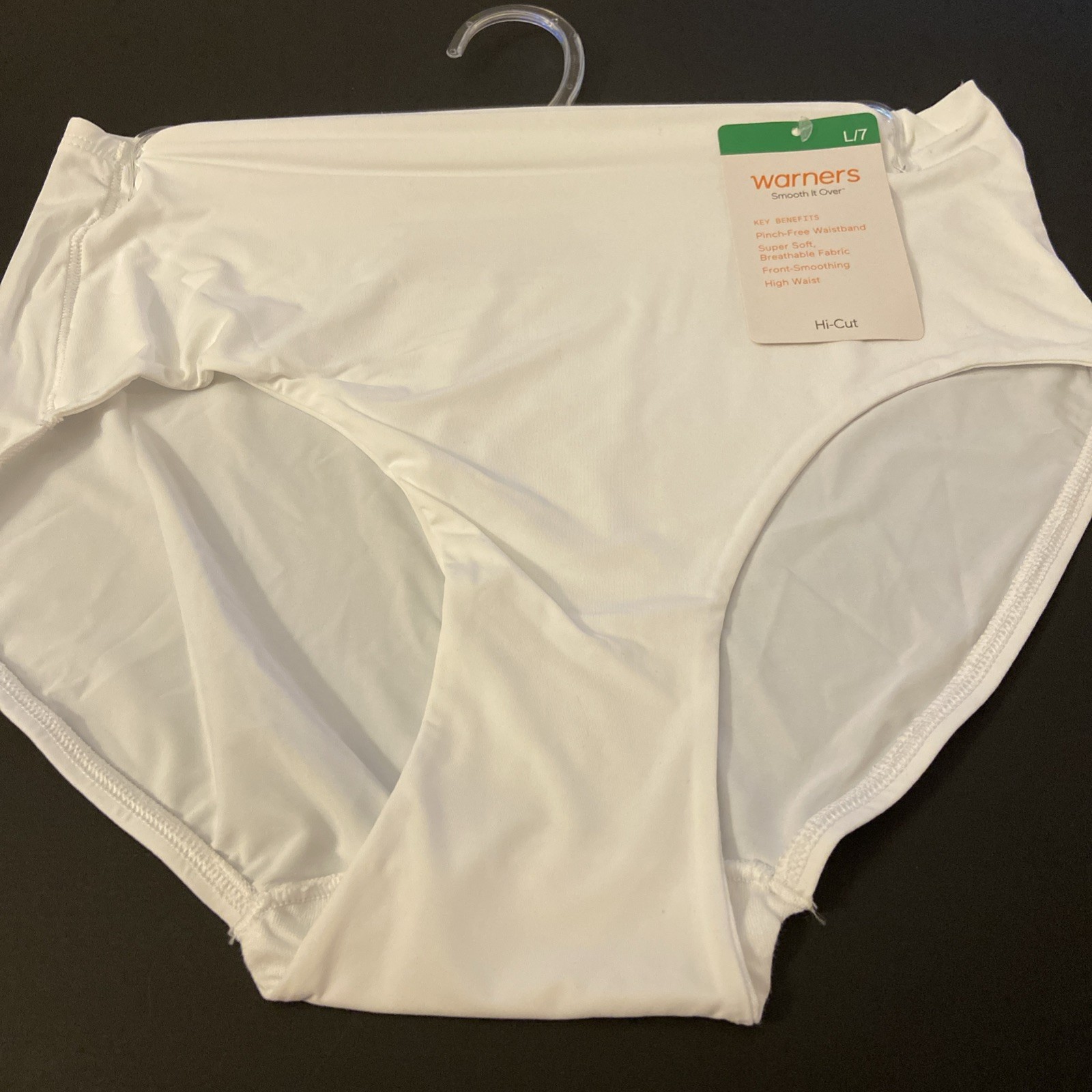 WARNERS WHITE SMOOTH IT OVER BRIEF PANTIES / LARGE/ 7