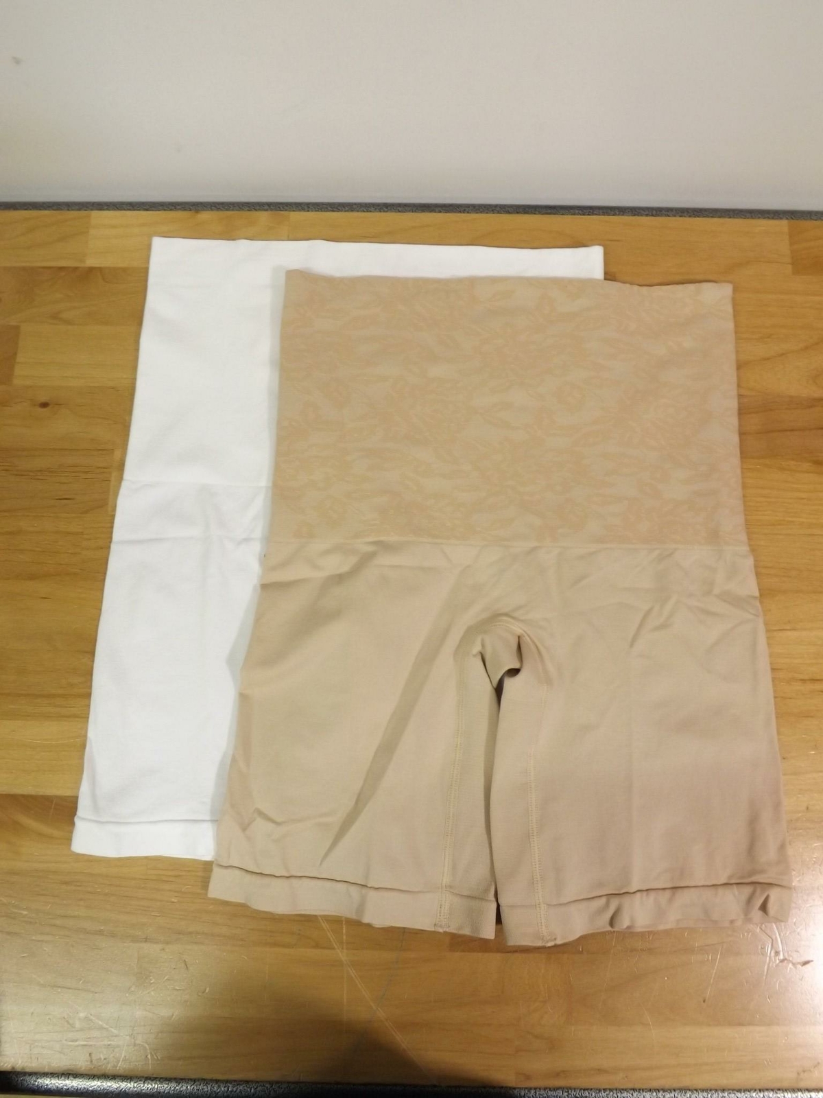 Breezies Seamless Long Leg Control Panties Set of Two-White/Sunbeige-Med-A305912