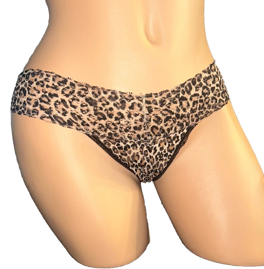 Victoria’s Secret Pink Thong Panty Size Small Animal Print New