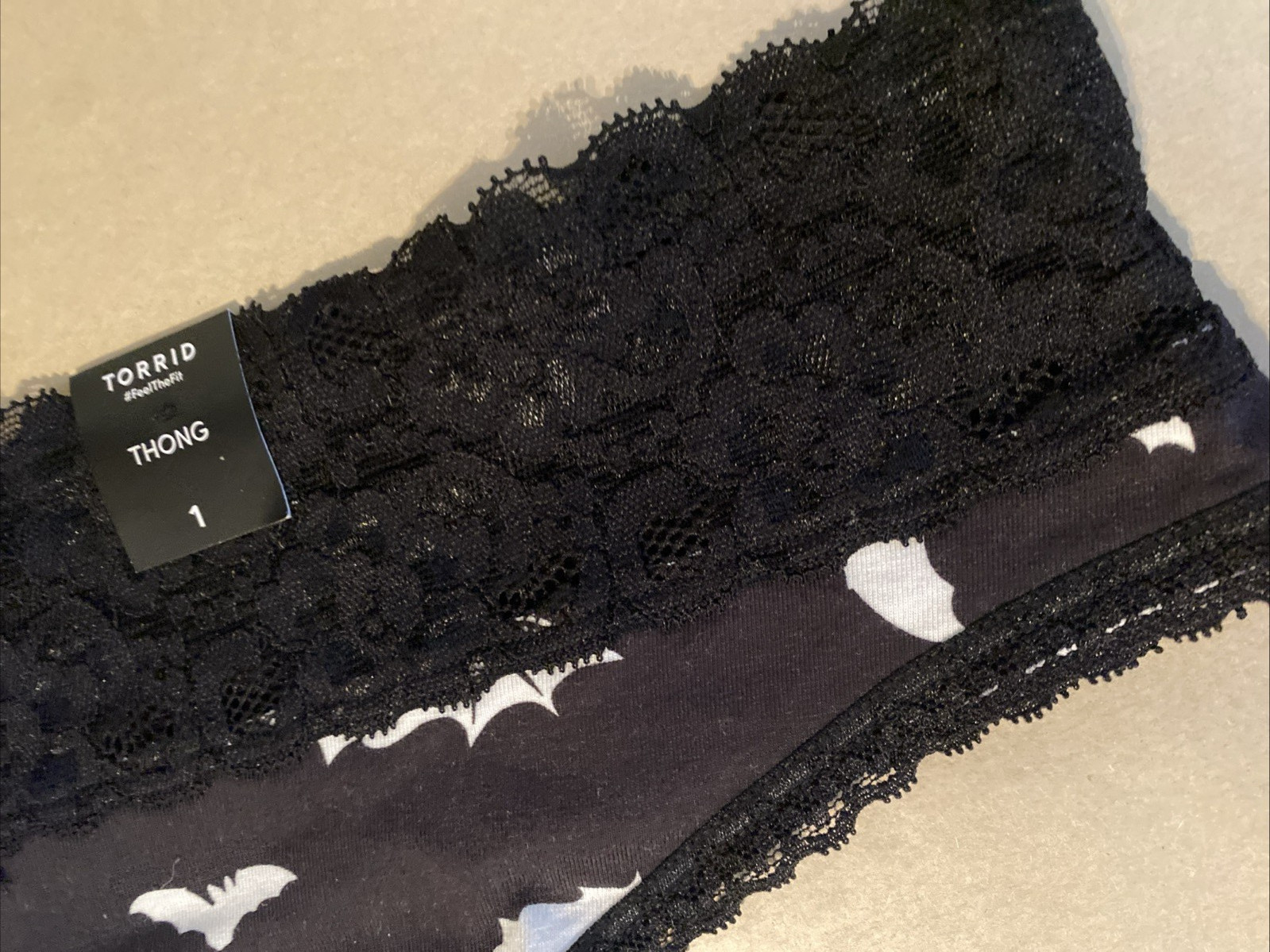 Torrid Thong Cotton Mid Rise Lace Trim Panty Stormy Bats Size 1 – 1X – 14/16