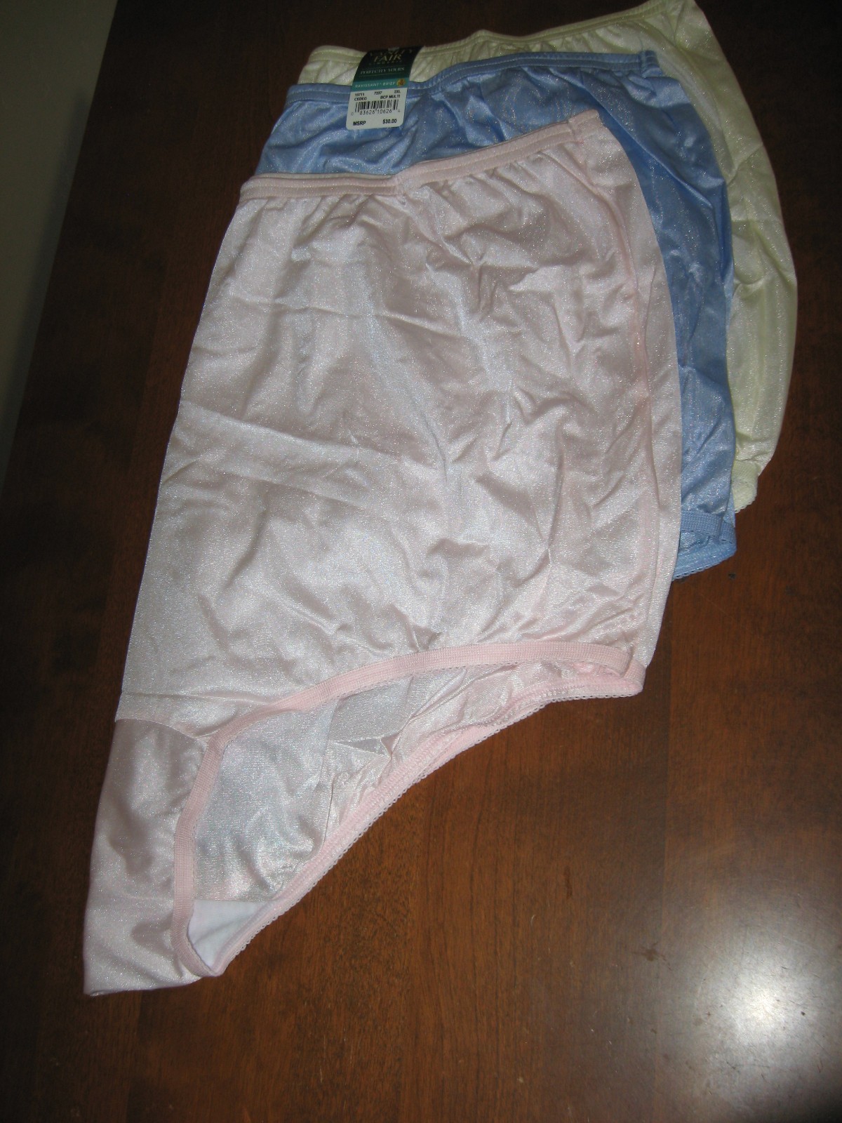 3 Pr. Vanity Fair Perfectly Yours Ravissant Tailored Briefs ~ Size 9/ 2XL ~ NWT