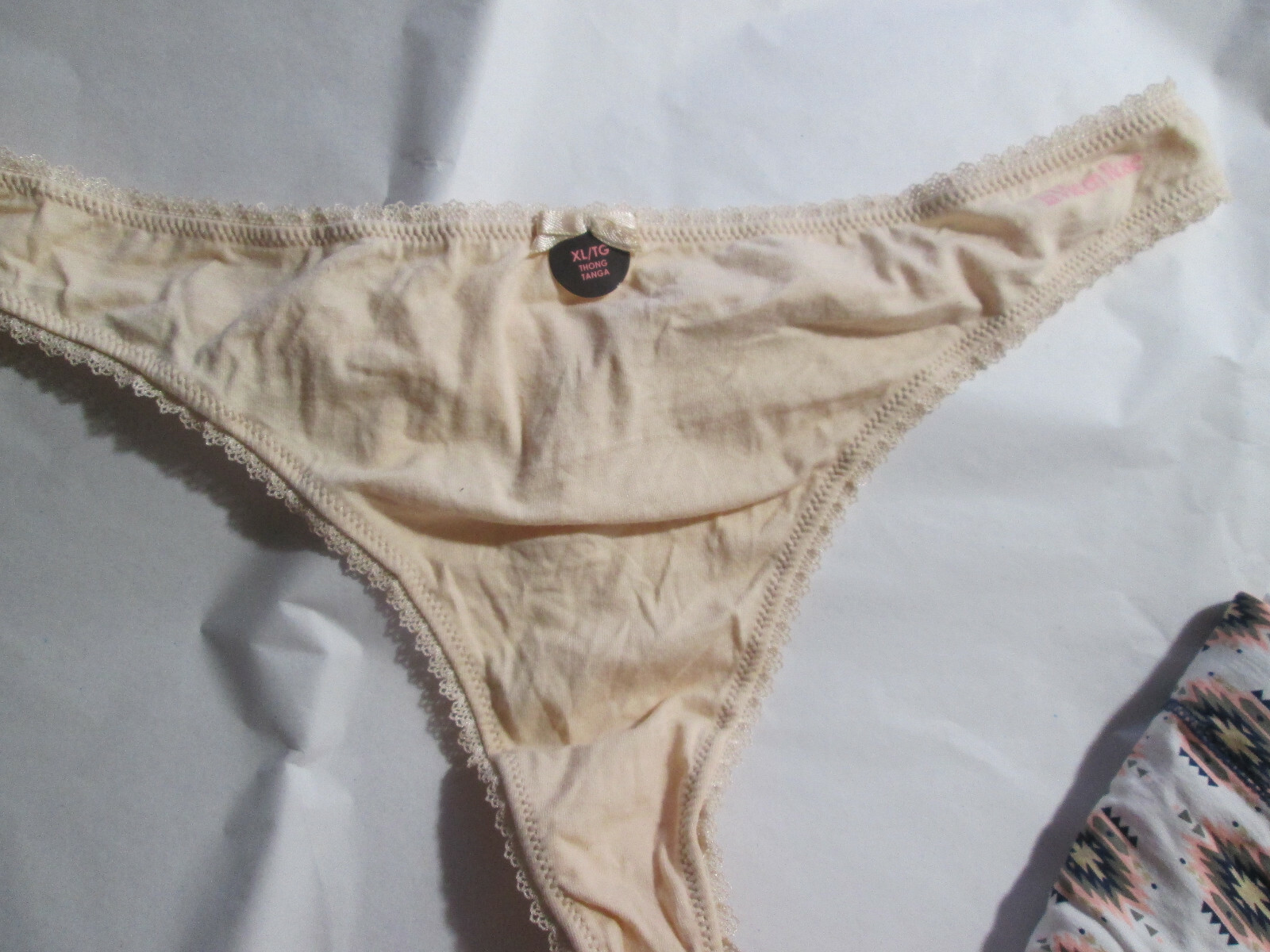 2 New Tarea & la Vie en Rose Thong Panties Size XL Southwestern Print+Beige/Bow