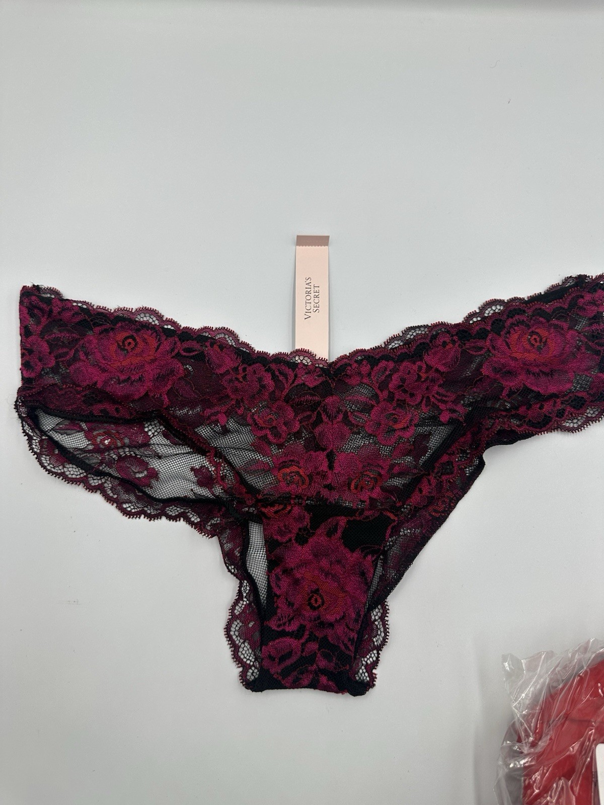 VS 2 tone All Over Lace Cheeky NEW SIZE M