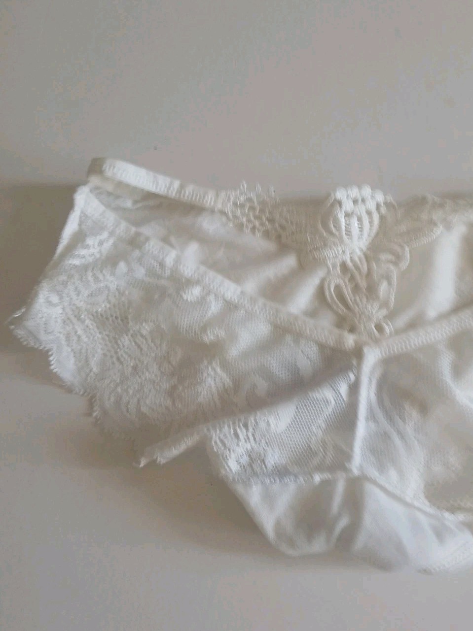 Women’s Sexy EMBROIDERED Butterfly & Lotus Applique White Small Underwear NWT