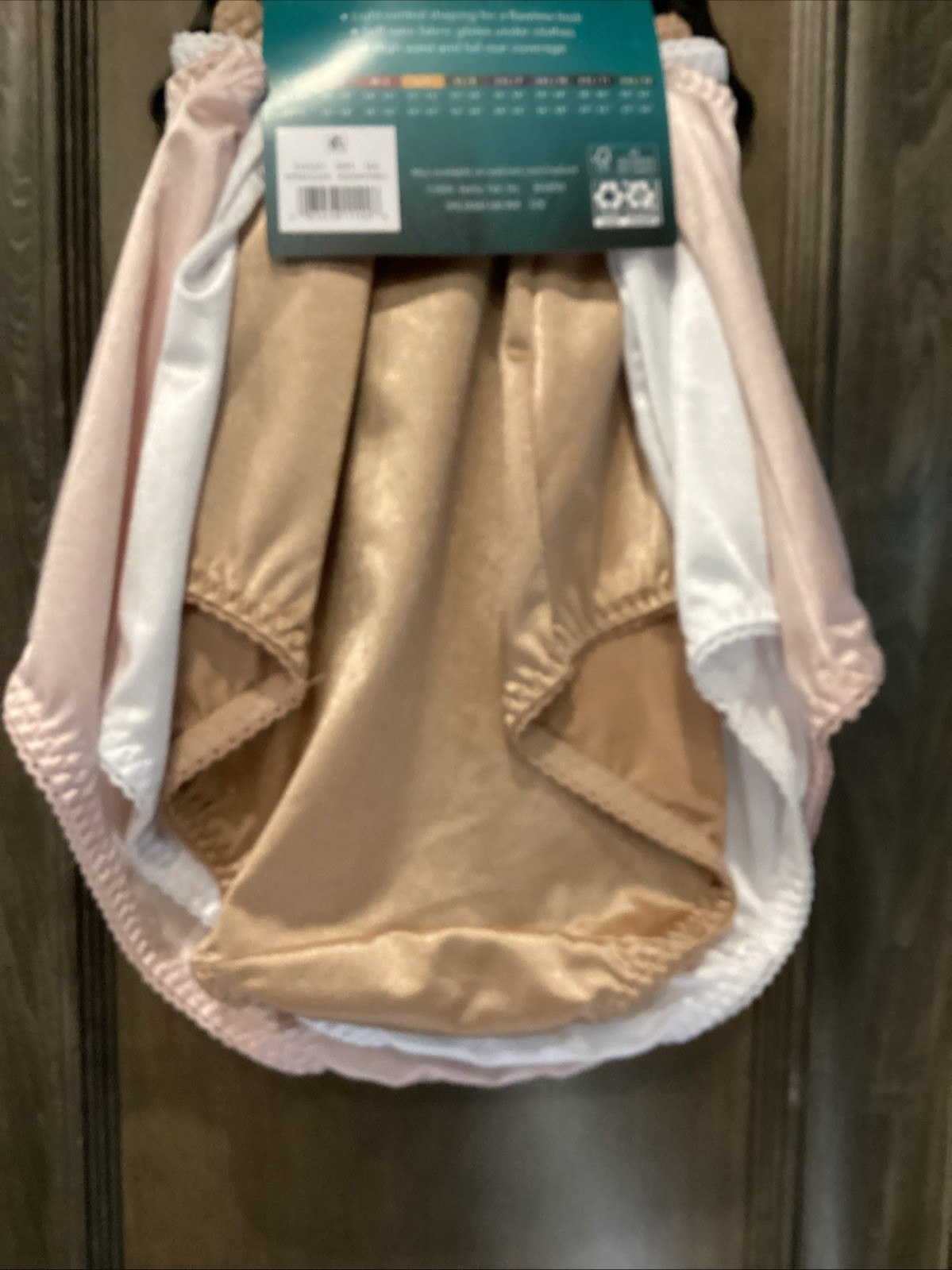 Vanity Fair Radiant Undershapers Brief Panties 3 Pack Sz M 6 Beige White Pink