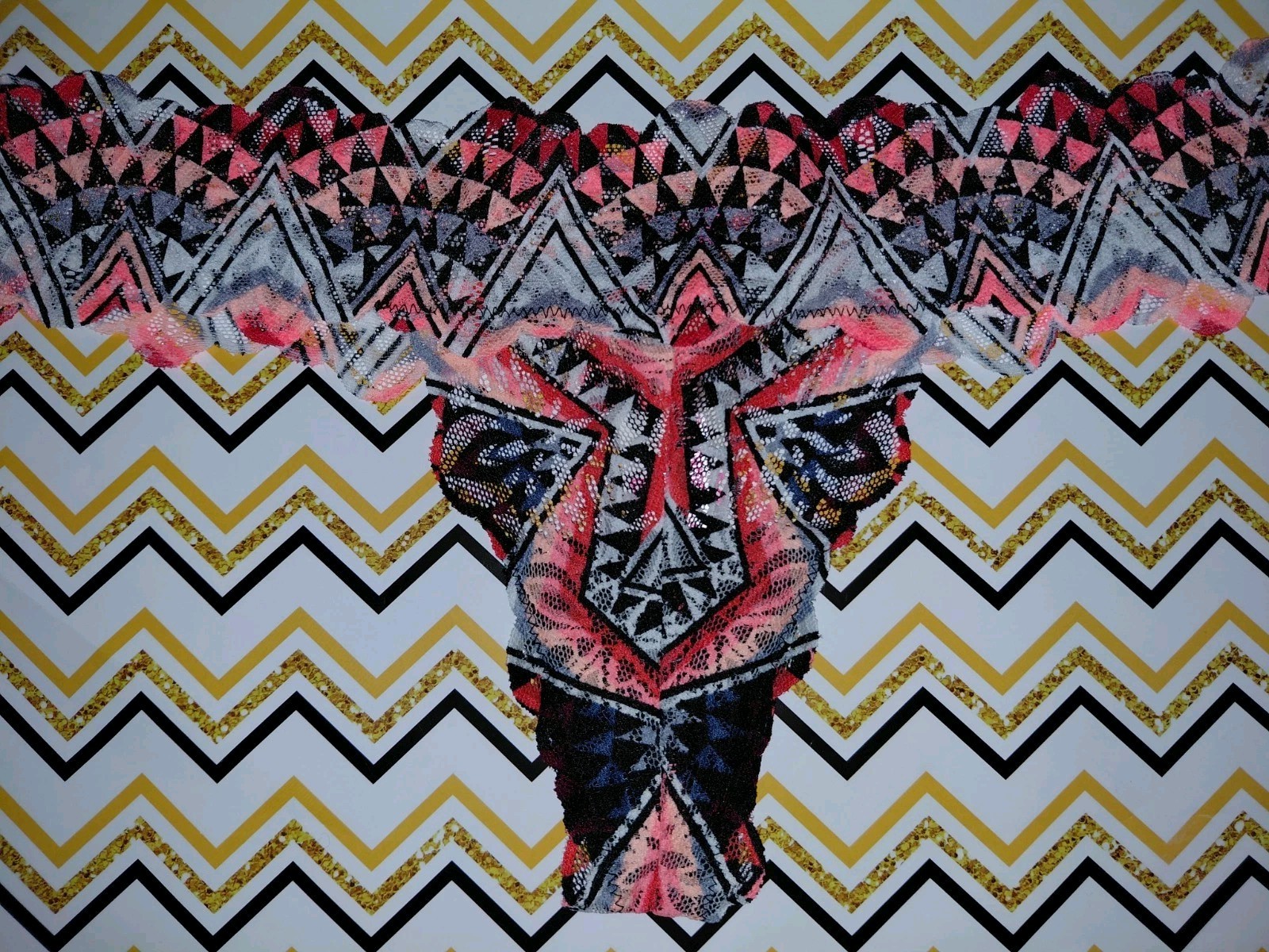 VS PINK Older Style All lace Thong Panty NEW SIZE Large Aztec