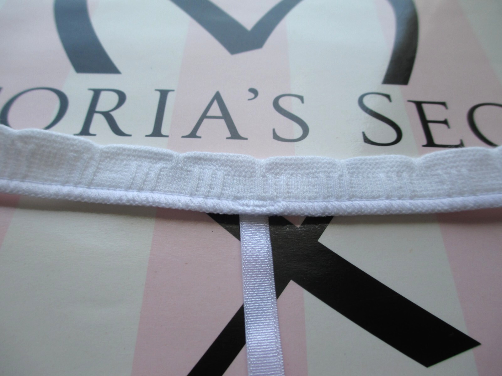VICTORIA’S SECRET Cotton V-String Thong Panty VS White S M L XL Rib Ribbed NWT