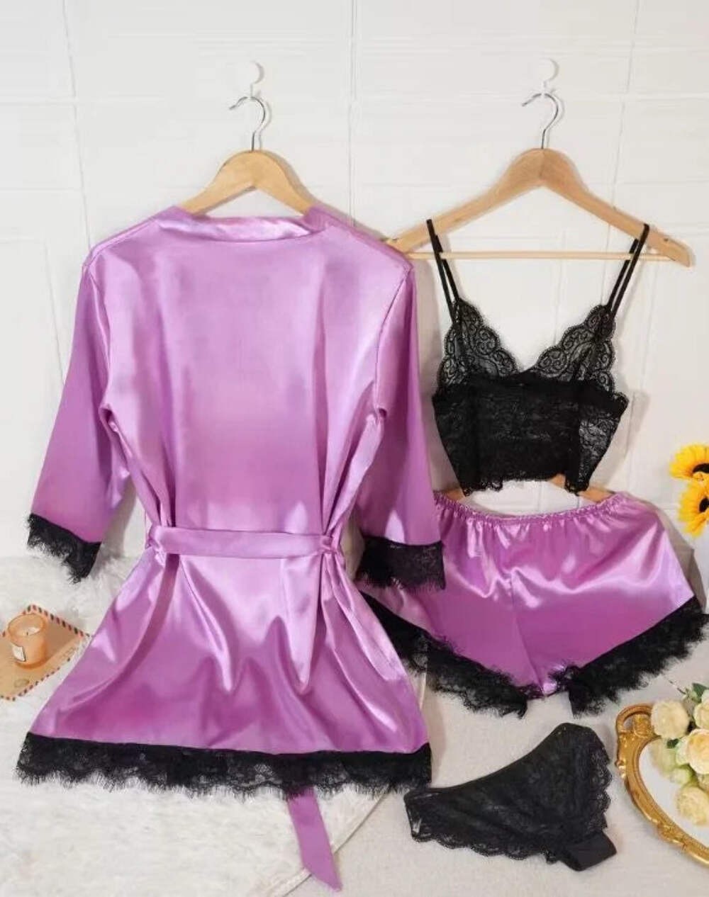 Silky feel purple satin black lace trim 4 piece lingerie set size 10 (M)