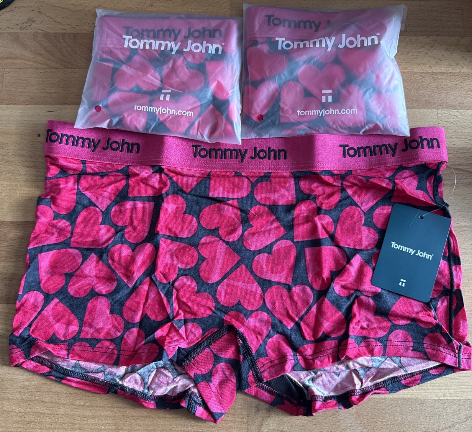 3X-Tommy John Second Skin Women’s Boy Short Panties Pink Hearts 🩷 Medium NWT