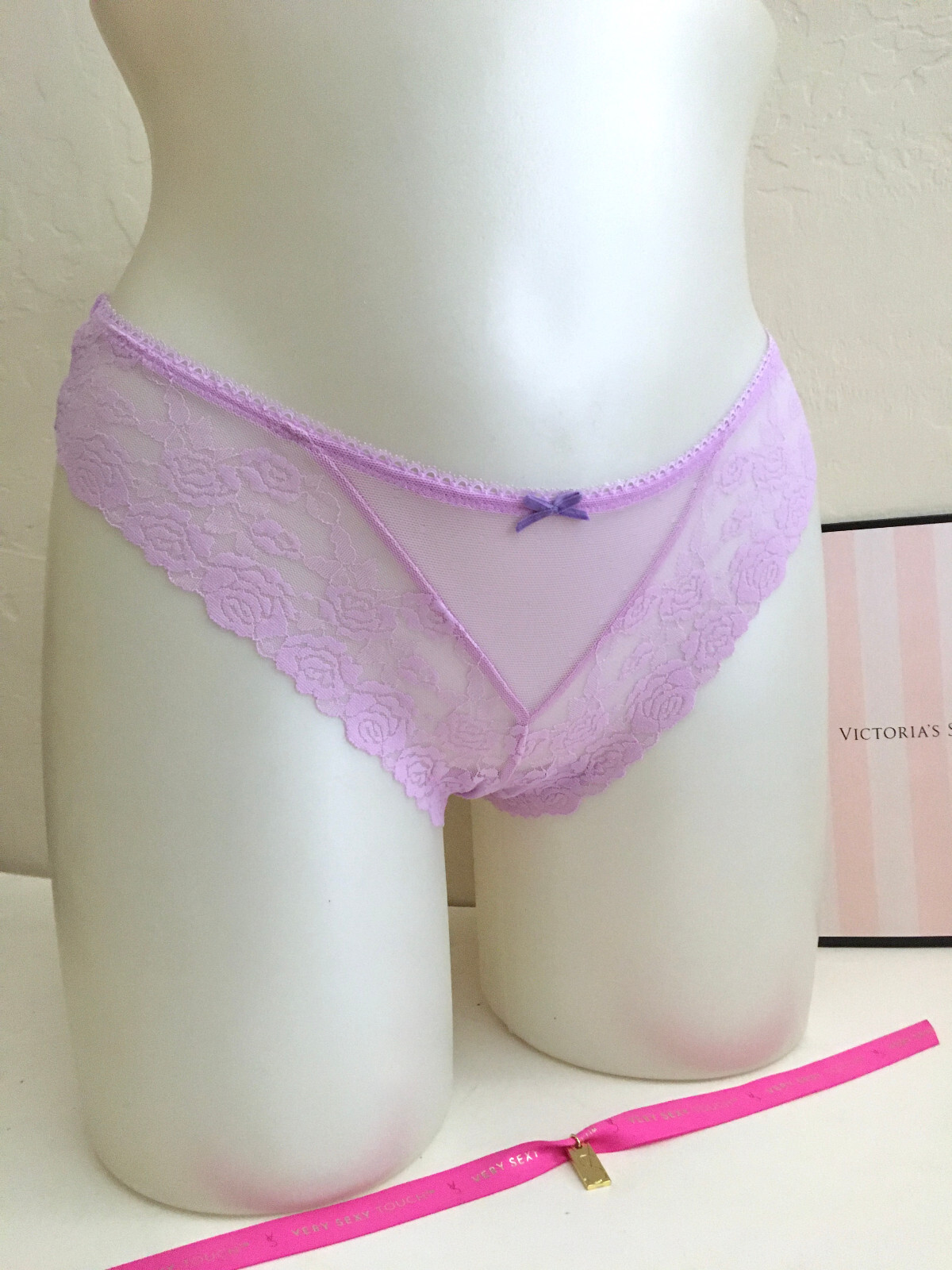 Victorias Secret SEXY Angel Thong Panty Panties Mesh Rose Lace Lilac Red NWT