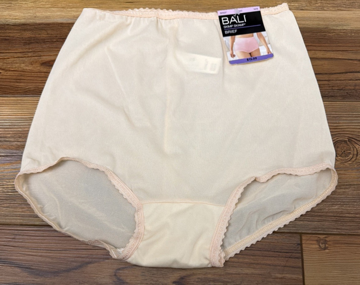 Bali Skimp Skamp Brief 2633 Mocha Mist Beige Medium 6 NEW