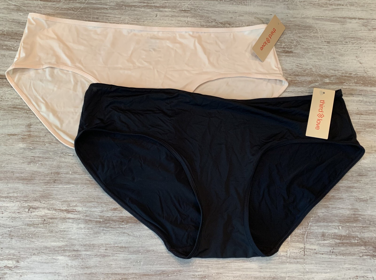 2 Third Love Nylon Spandex Hipster Panties Anthracite and Soft Pink Underwear