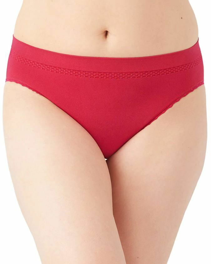 NWT Wacoal 873374 “B-Smooth Pretty” Seamless Nylon Bikini, Raspberry (615)