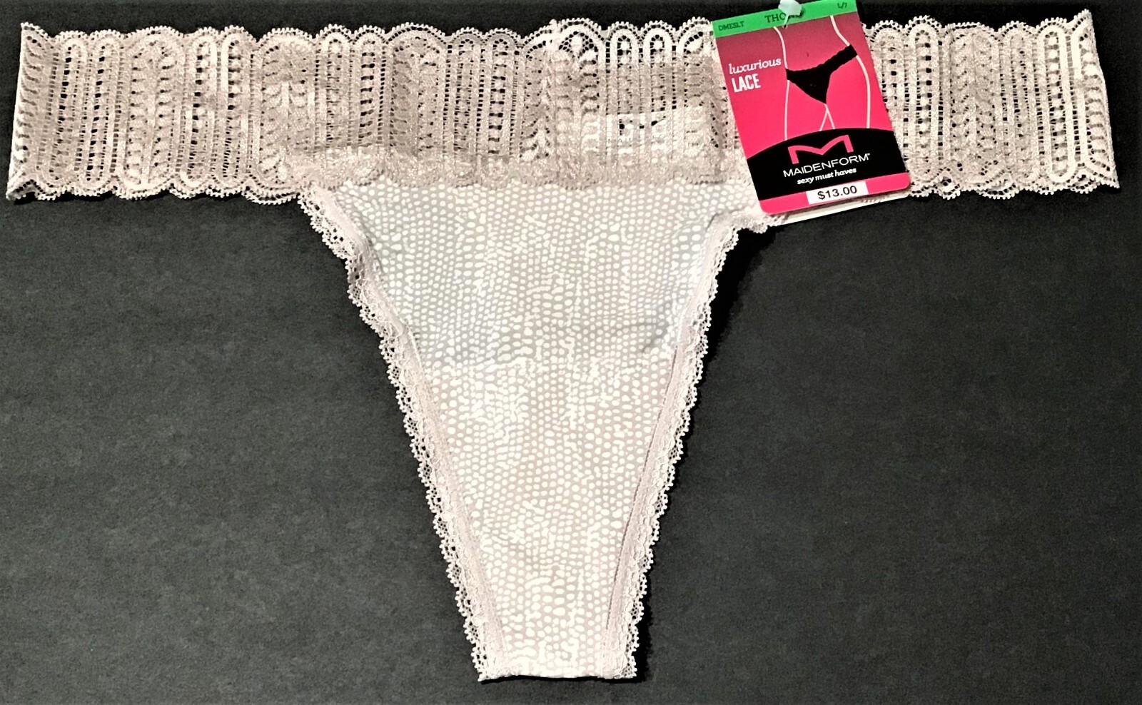 large / 7 – NWT Maidenform Luxurious Lace thong panty light beige (d62 a)