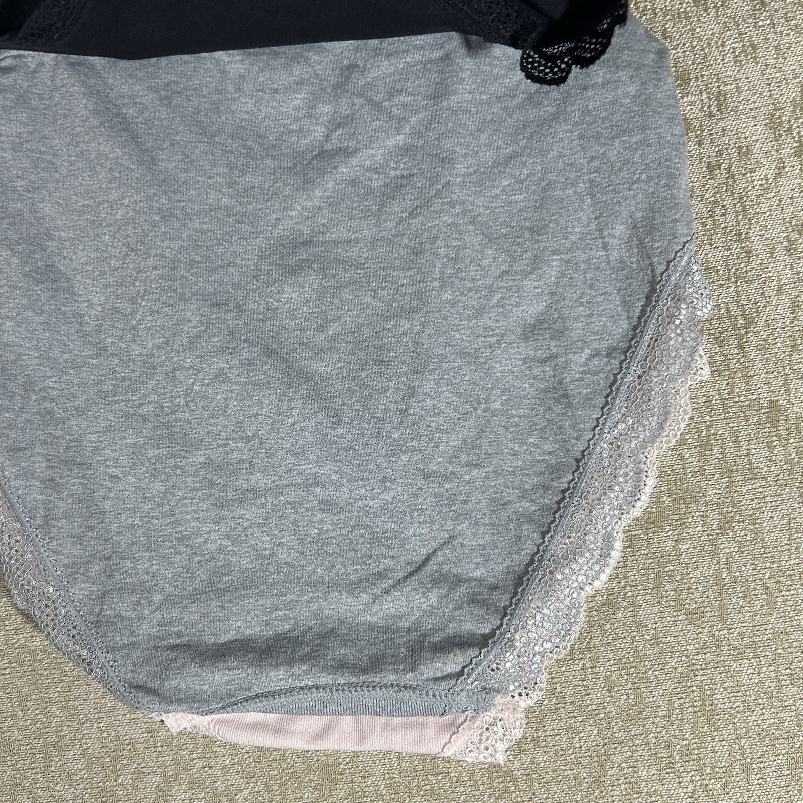 Gloria Vanderbilt 3 Pack Briefs Women M Seamless Lace Trim Solid Pink Gray Black