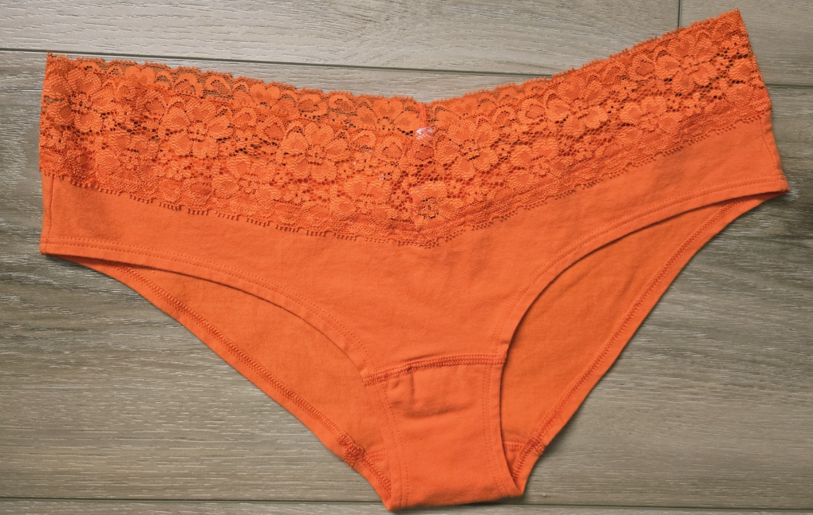 Vintage Victoria’s Secret PINK Chicago Bears Cotton Lace Waist Hipster Panties M
