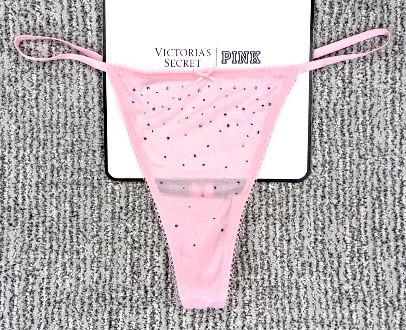 Victoria’s Secret Dream Angels NWT Medium Pink Crystal Shimmer Thong Panty Sexy