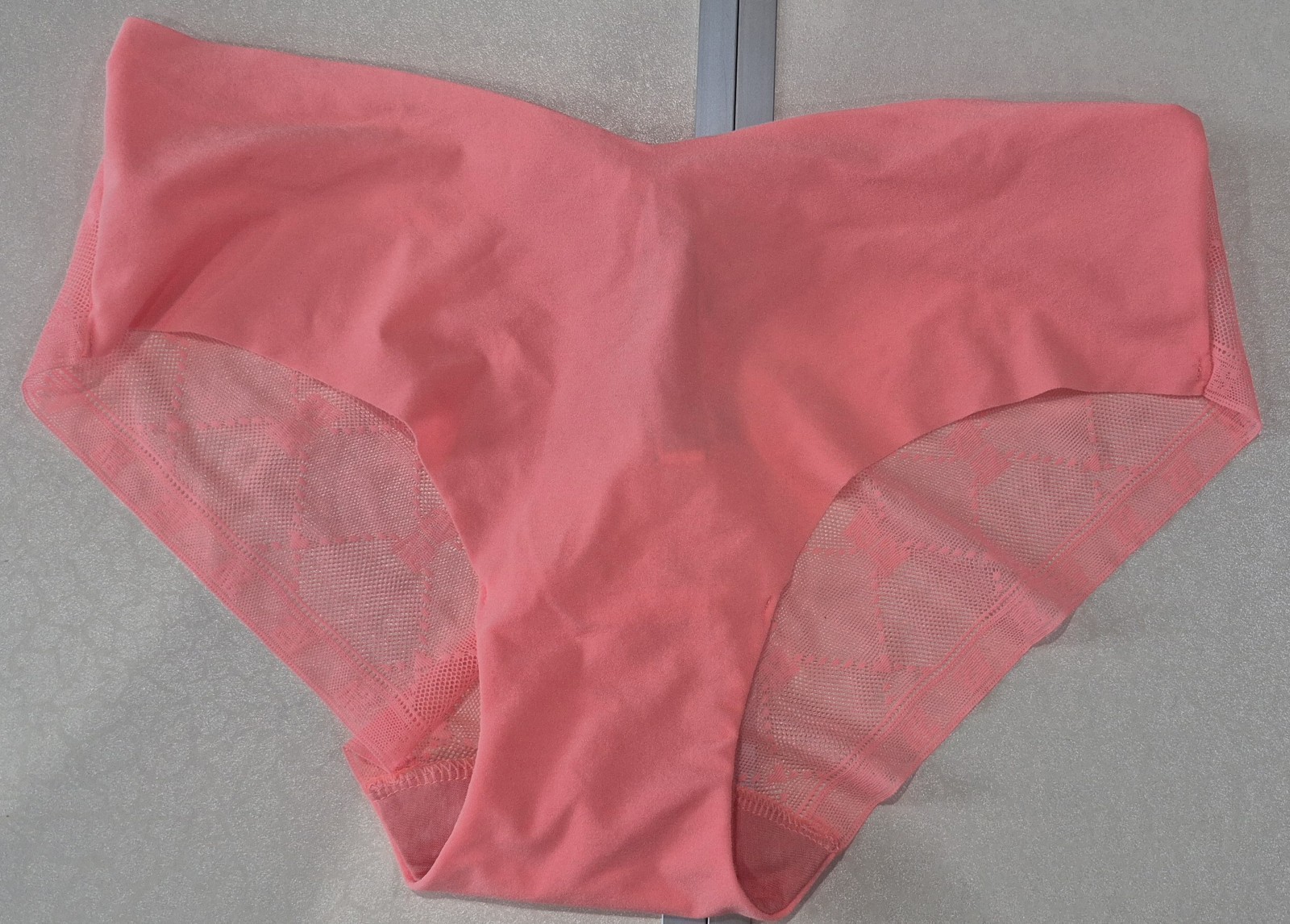 NWT Victorias Secret Medium Hip Hugger Hipster Panties Panty New