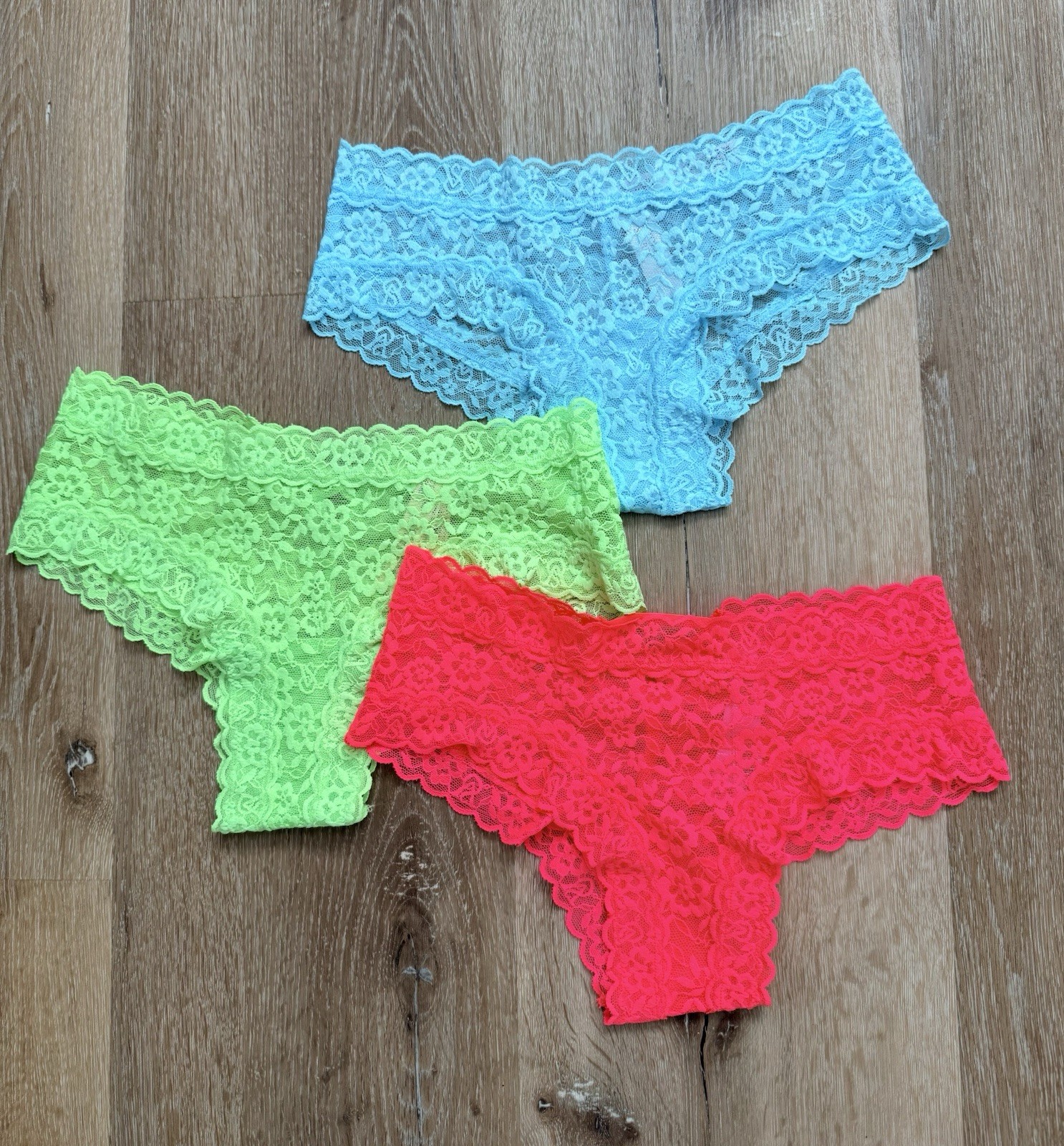 Victoria’s Secret Pink Lacie Cheeky Panties 3 Pack Blue Green Orange S M Floral