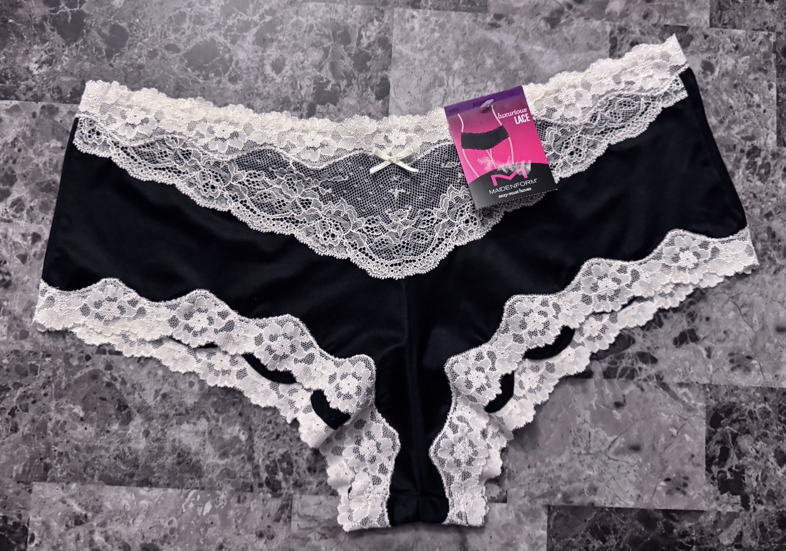 NWT MAIDENFORM XXL BLACK SATIN SMOOTH WHITE FLORAL LACE HIPSTER CHEEKY PANTIES