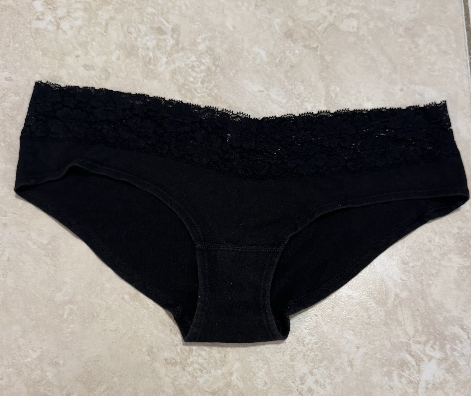 Victorias Secret PINK Low Rise Hipster Black Lace Cotton Panties Size Medium Y2K