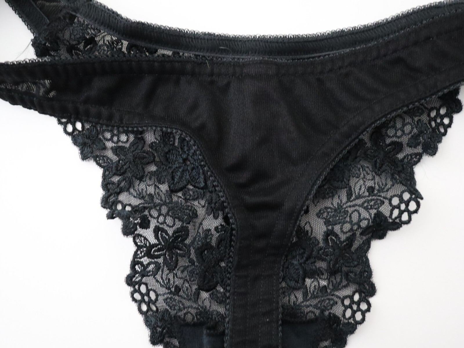 NEW Victoria’s Secret VTG 90s Y2K Lace High Cut Hip Thong Panties LARGE