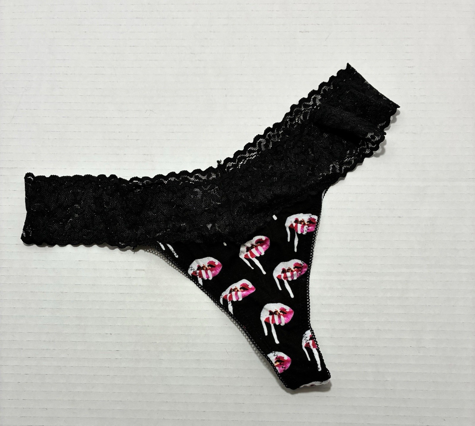 KYLIE Women’s Black Lace Lips Thong Panties One Size Stretch Cotton Blend