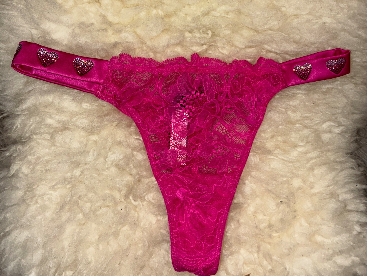 New Victoria Secret Panty (M) Very Sexy Bling Lace Thong Valentine Lingerie NWT