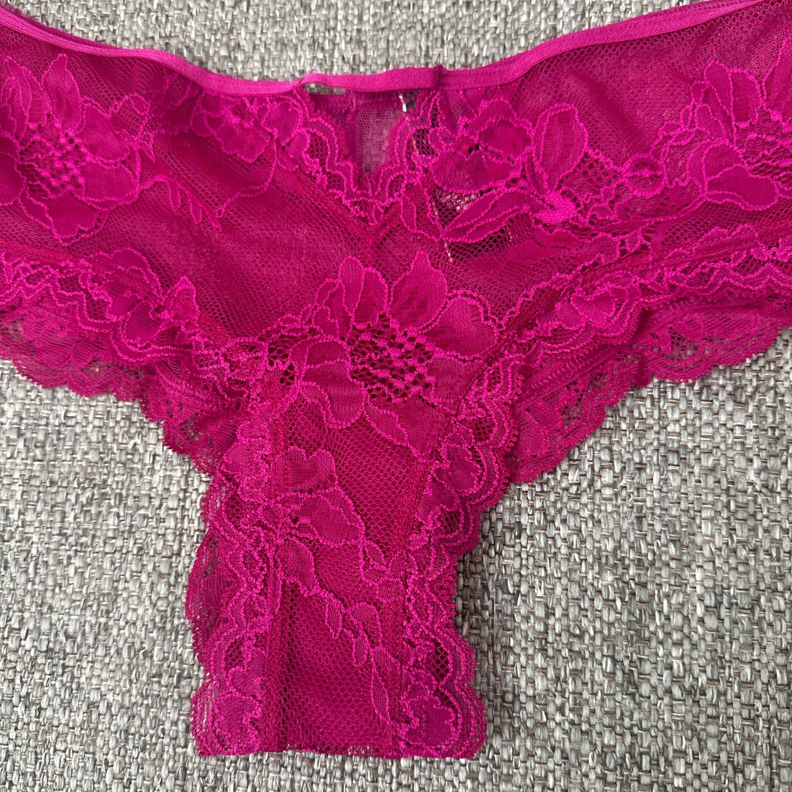 Victoria’s Secret Very Sexy Lace Mesh Dark Fuchsia Cheeky Panty Size Small