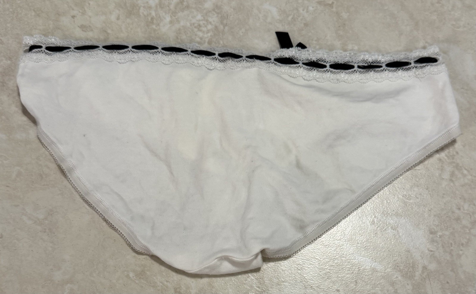 Victoria’s Secret Women’s Underwear Y2K White Cotton Bikini Lace Panties Bows M
