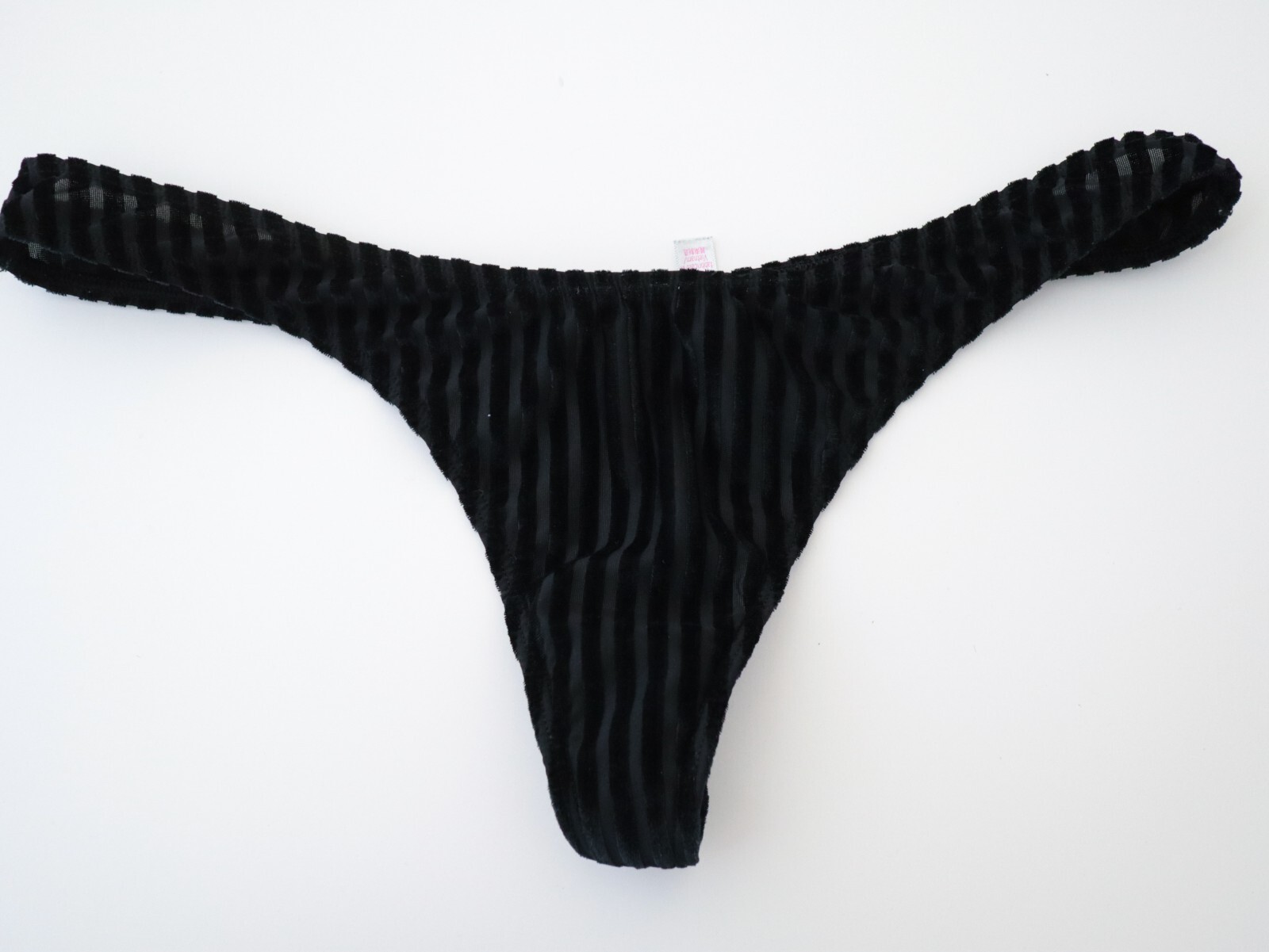 2 NEW Victoria’s Secret 2021 PINK Velvet Striped Thong Panty Lot LARGE