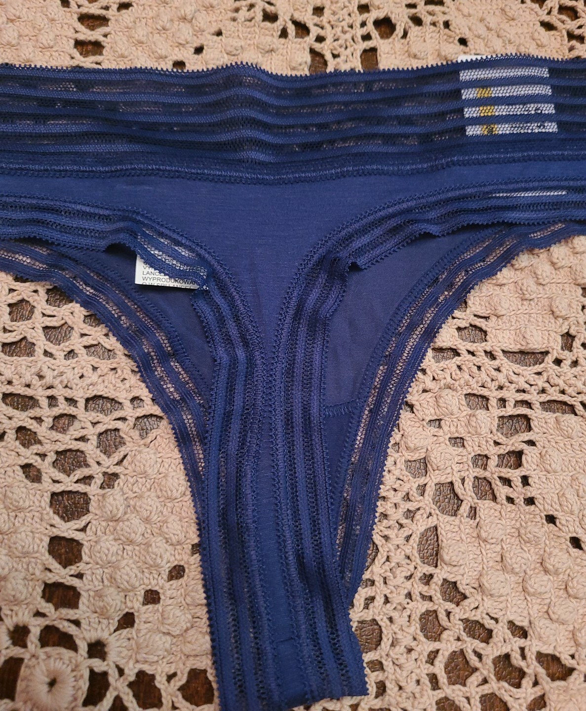 Med CALVIN KLEIN LOGO Ultra Soft Modal Thong Navy Blue Wide Luxury Lace Trim