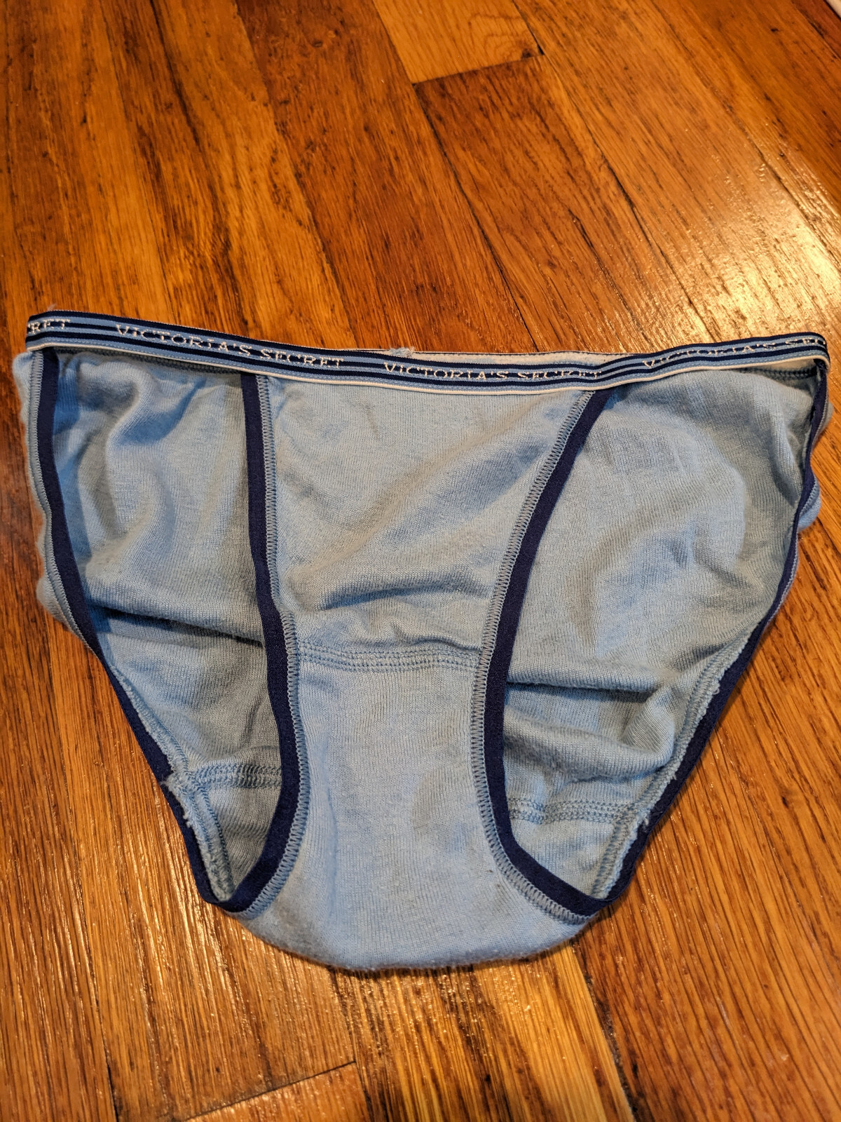 NWOT Vintage 90s Victoria’s Secret Signature Waistband String Bikini Panties XS