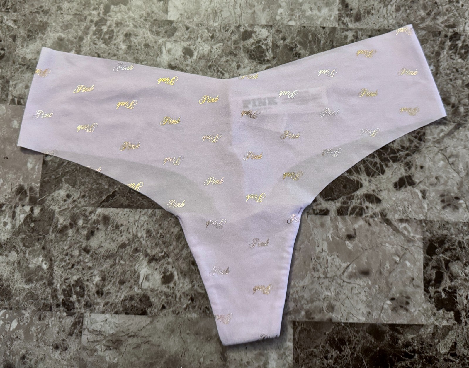NWT VICTORIA’S SECRET PINK M LAVENDER GOLD SILVER LOGO NO SHOW THONG PANTIES