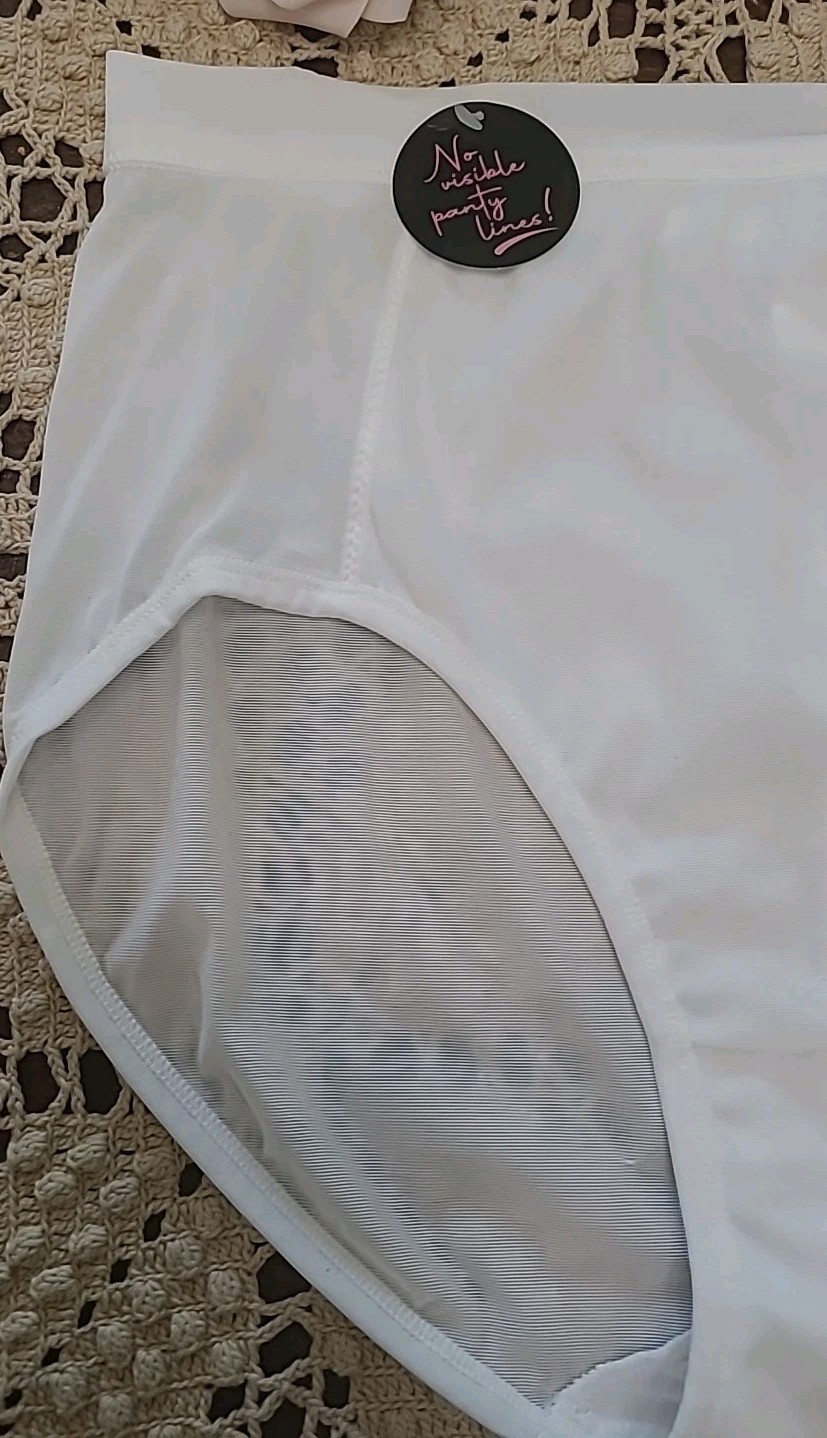 BALI One Smooth U Brief Panty DFMEBF Size XL/8 WHITE nwt $13.00
