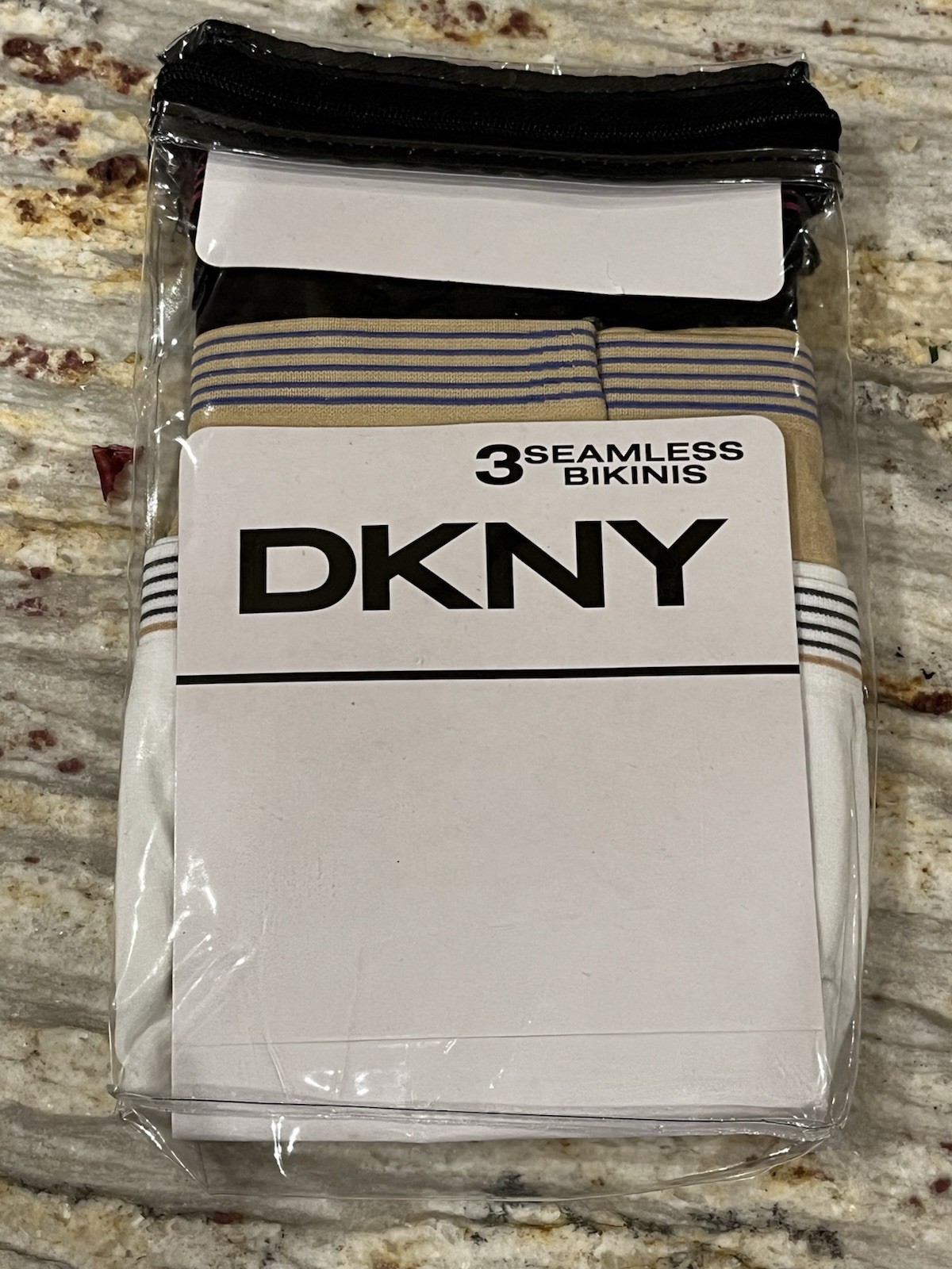 Brand New WOMENS DKNY PANTIES SEAMLESS BIKINIS Sz M 3 PACK White Black Tan
