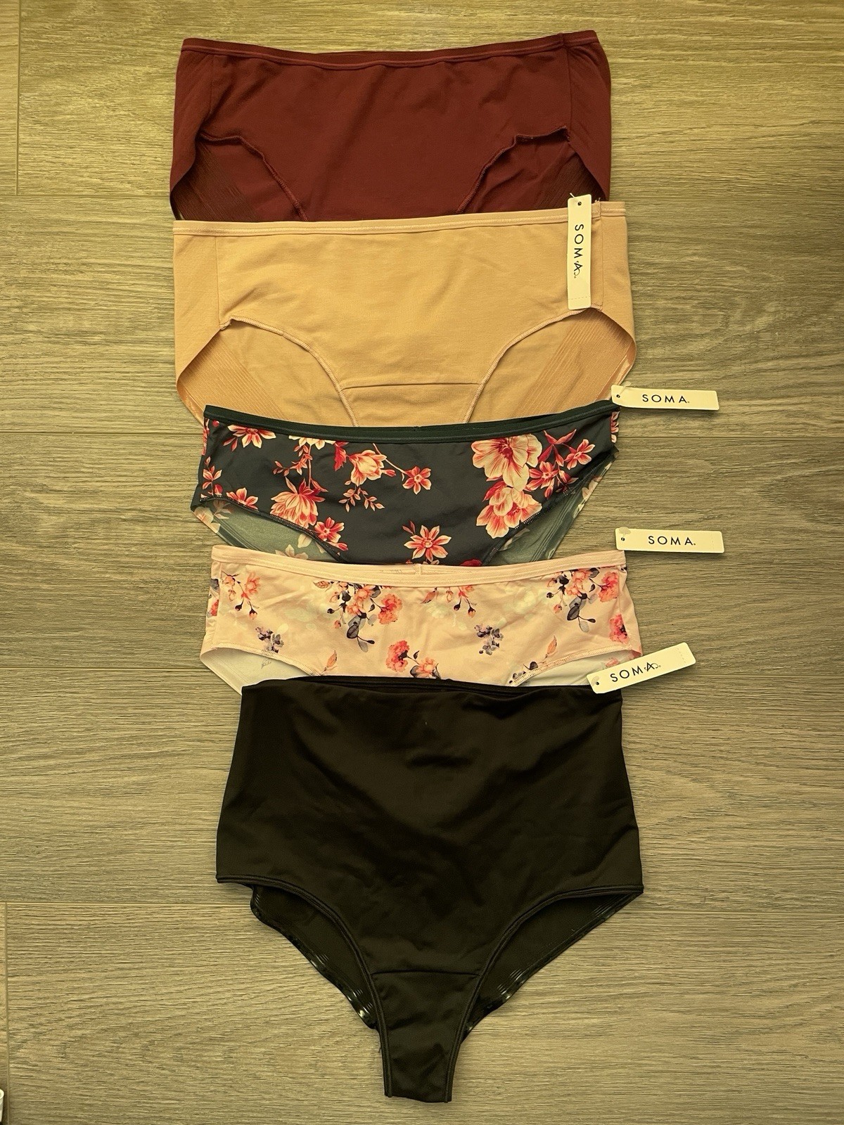 $100 Soma Mixed Style Panty Lot ~5 Pairs ~Large~Vanishing Edge~No Show~NWT❤️