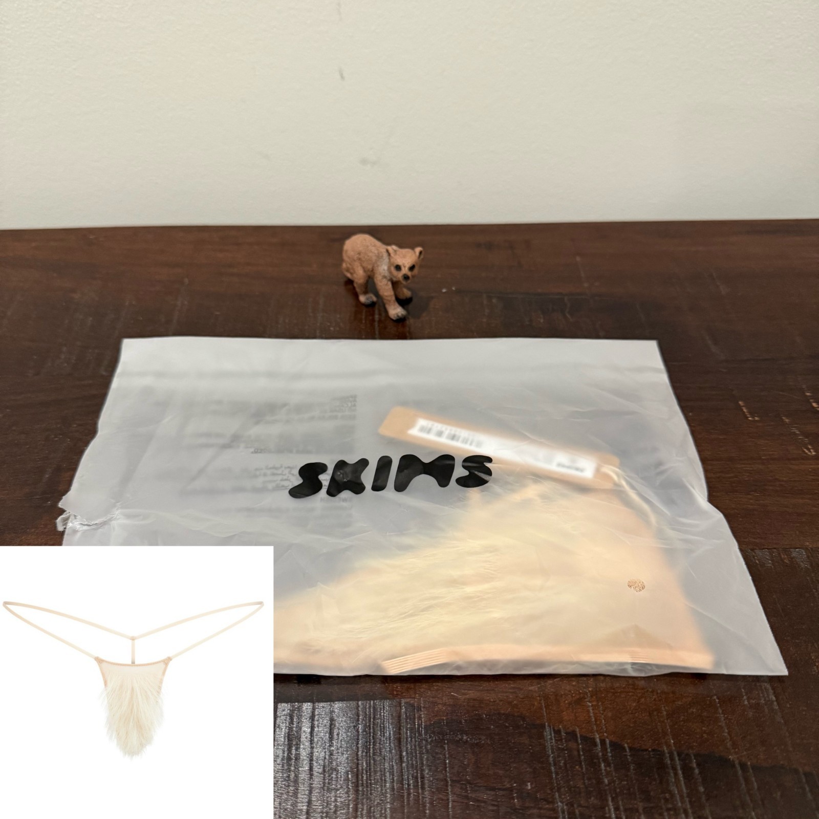 SKIMS Faux Hair Micro String Thong CLAY BLONDE STRAIGHT Size M Medium NEW