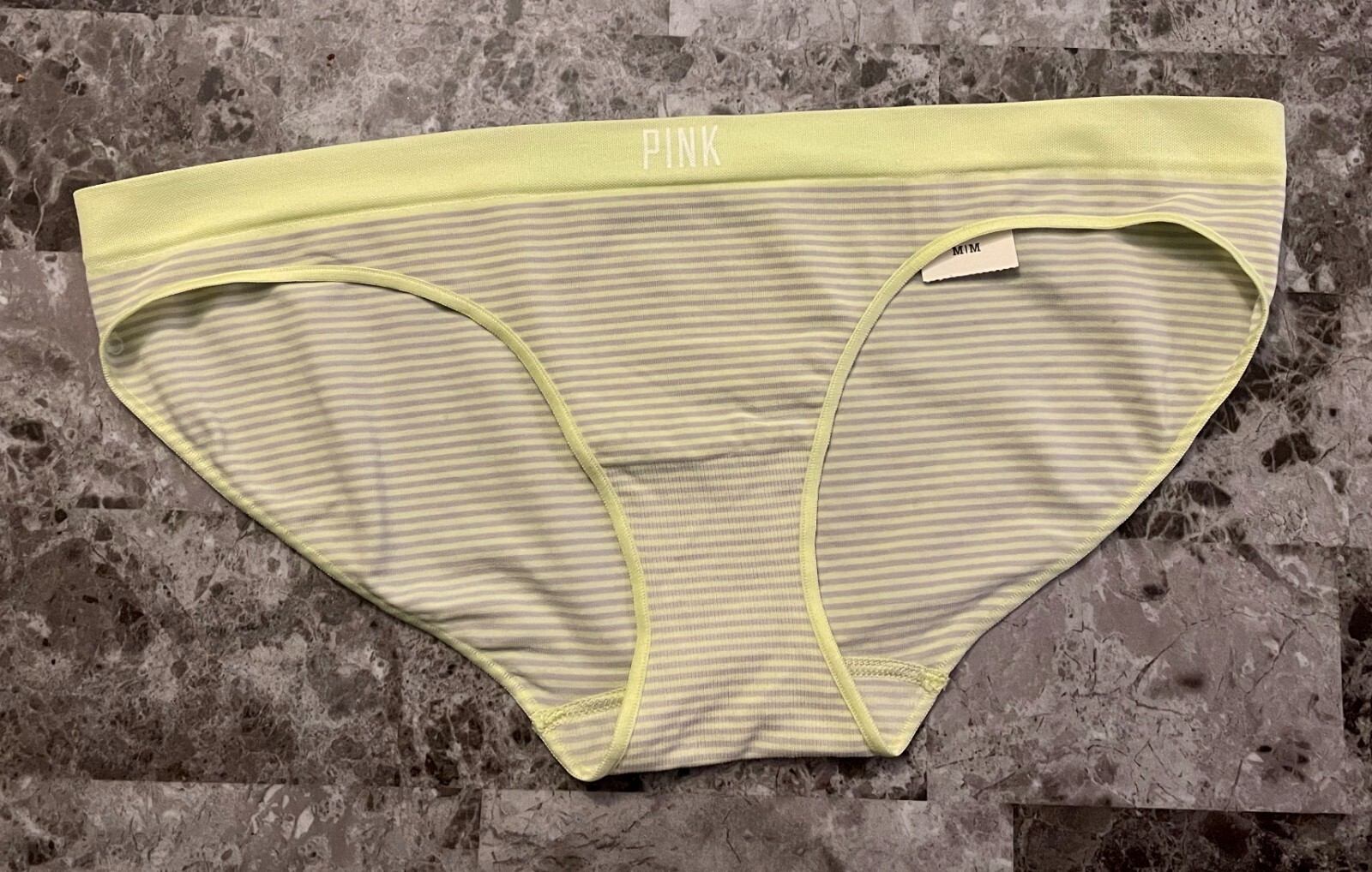 NWT VICTORIA’S SECRET PINK MEDIUM STRIPE SEAMLESS VINTAGE RARE BIKINI PANTIES